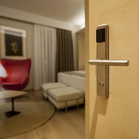 Hotel San Gil Plaza 3*